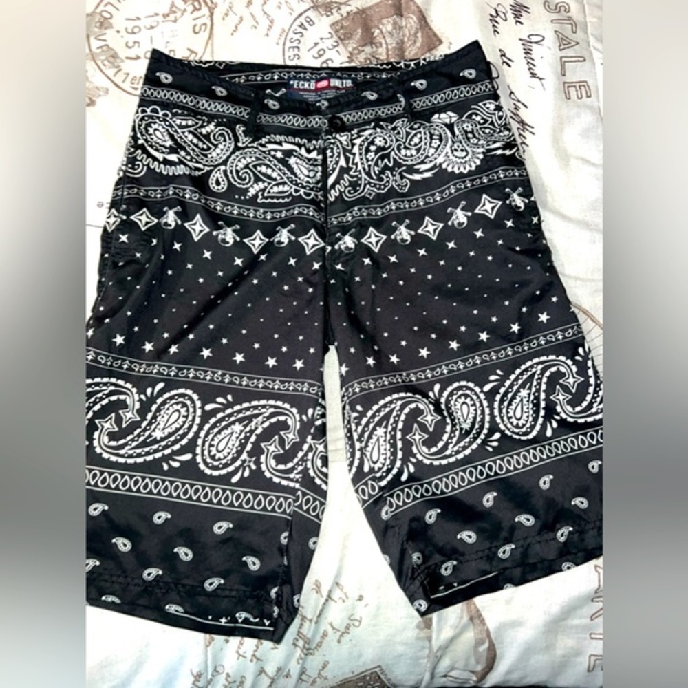 Ecko Unltd board shorts
